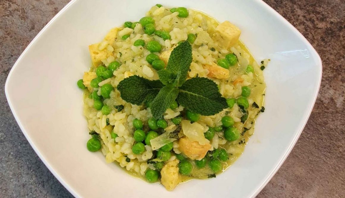 Pea, mint and smoked Tofu Risotto