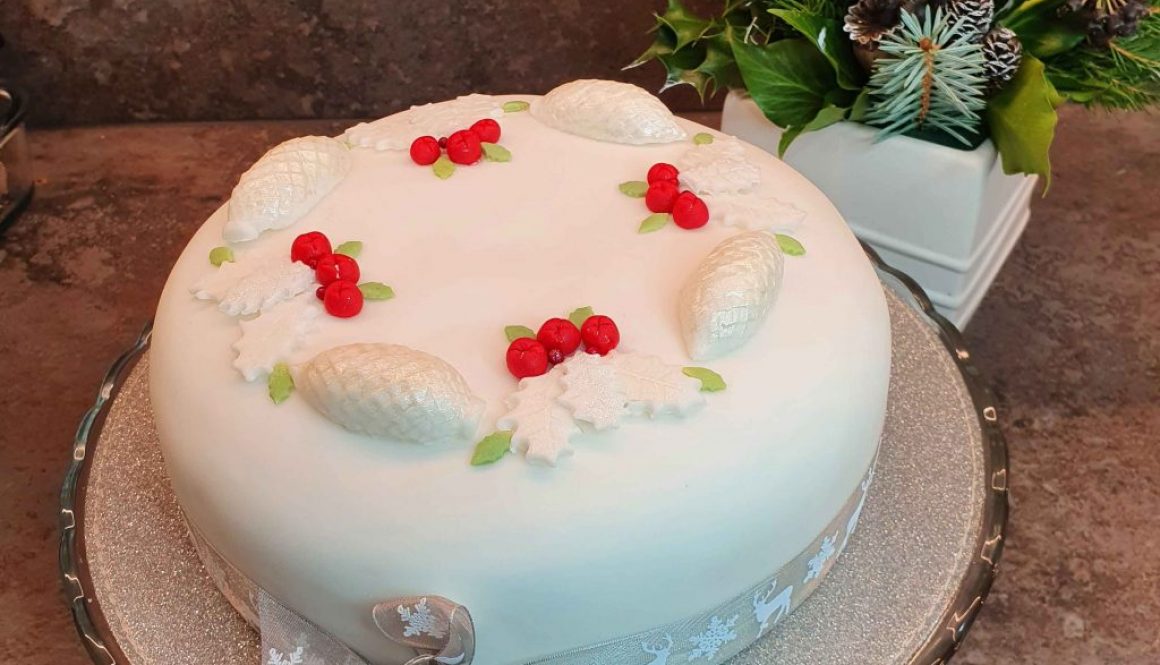 Homemade Christmas Cake