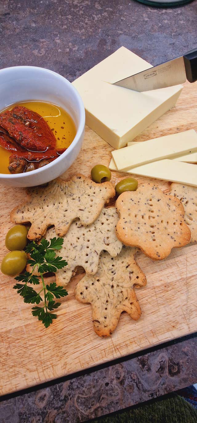 Caraway & Dill Crackers